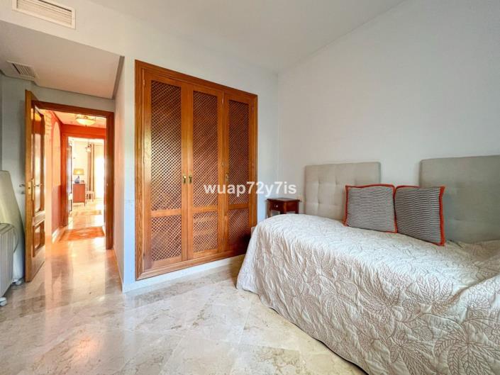 Image No.23-2 Bed Apartment for sale