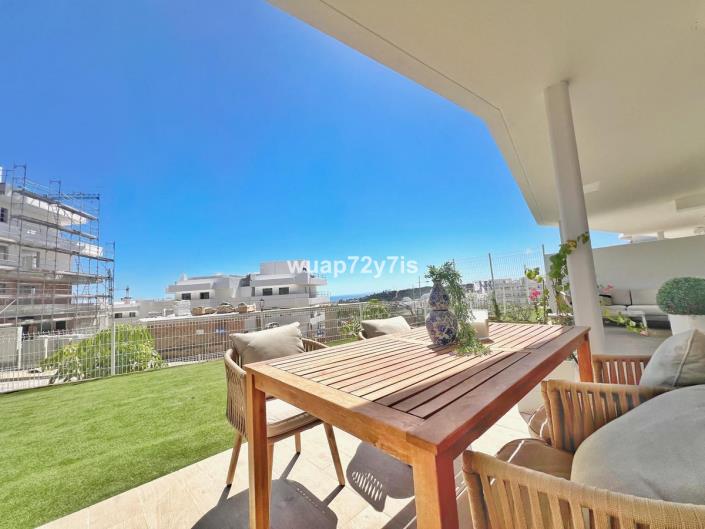 Image No.19-2 Bed Apartment for sale