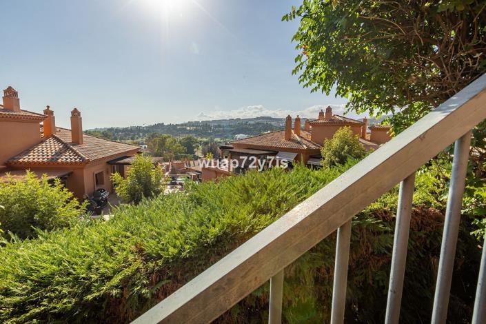 Image No.45-2 Bed Apartment for sale