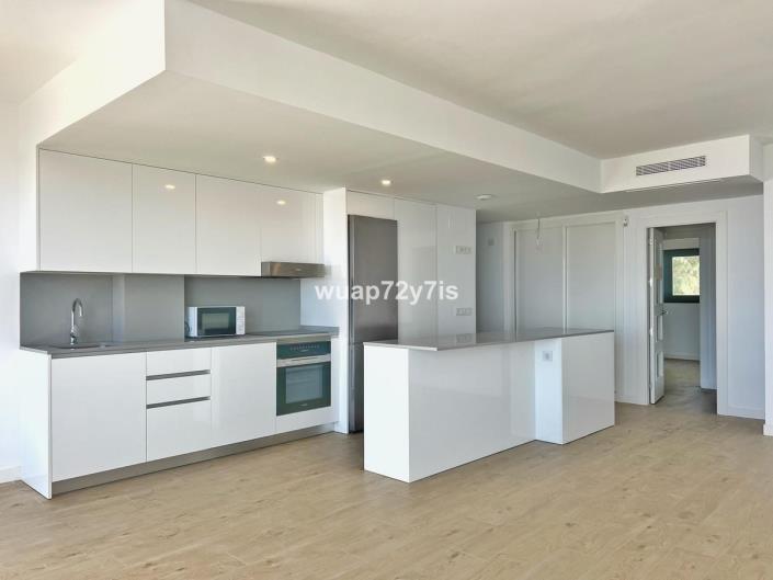 Image No.7-3 Bed Apartment for sale