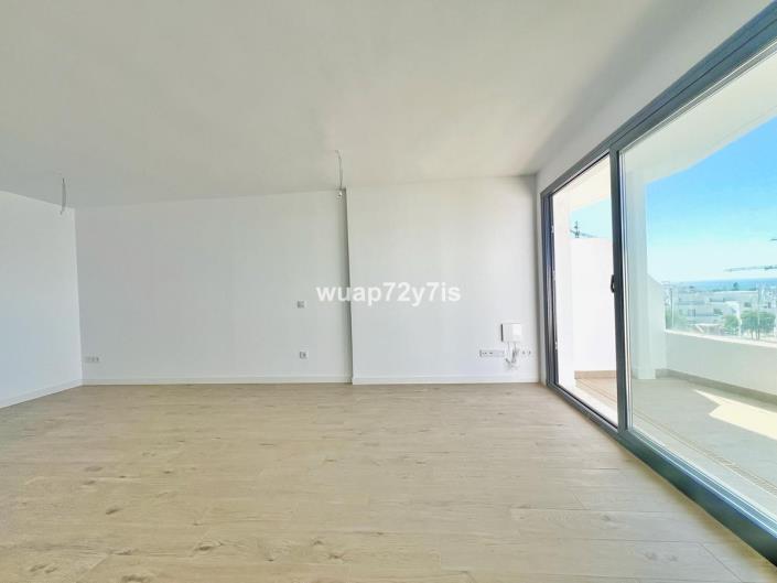 Image No.8-3 Bed Apartment for sale