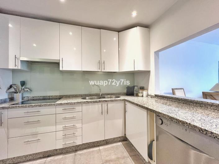 Image No.15-2 Bed Apartment for sale