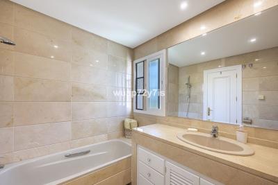 15-11d12f2f454f2f5e9b981fdd8b901d51