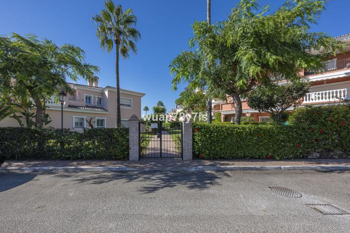 Image No.24-2 Bed Apartment for sale