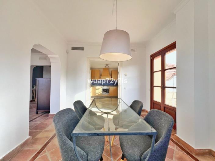 Image No.12-3 Bed Semi-Detached for sale