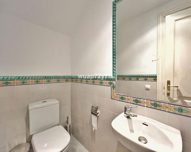 Image No.25-3 Bed Semi-Detached for sale