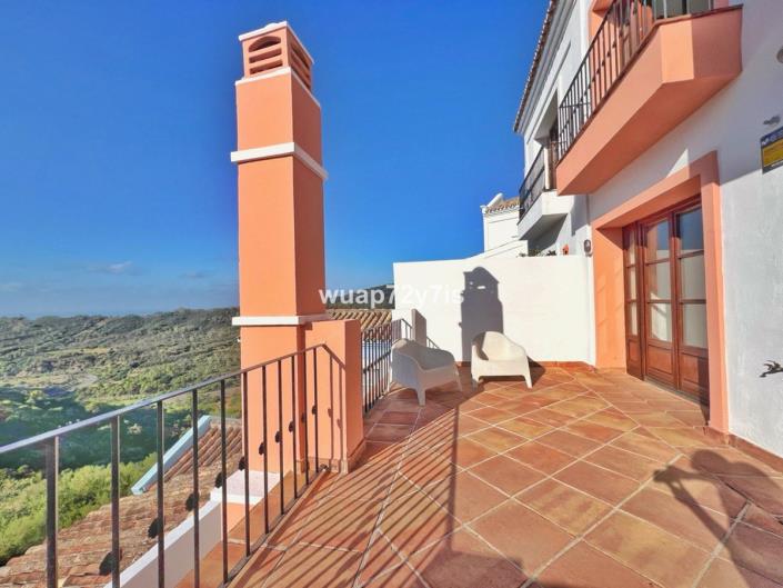 Image No.29-3 Bed Semi-Detached for sale