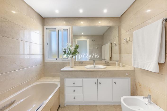 Image No.22-2 Bed Penthouse for sale