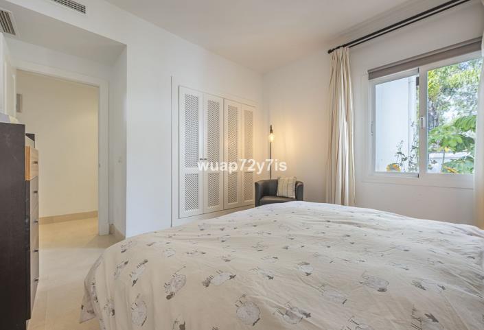 Image No.14-3 Bed Apartment for sale