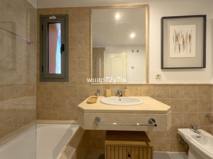 Image No.19-3 Bed Apartment for sale