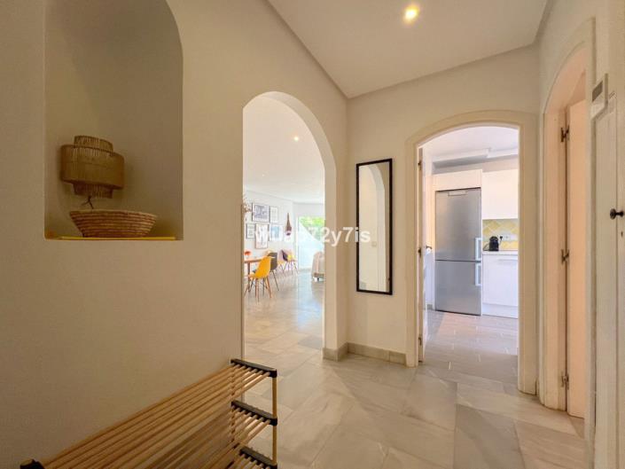 Image No.8-4 Bed Townhouse for sale