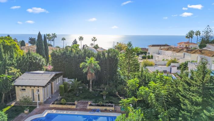 Image No.1-4 Bed House/Villa for sale