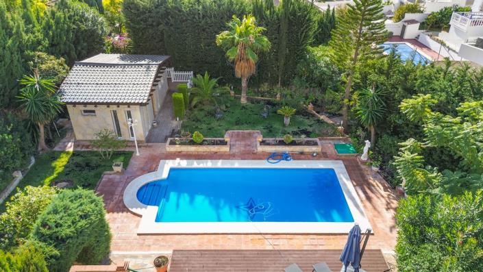 Image No.2-4 Bed House/Villa for sale