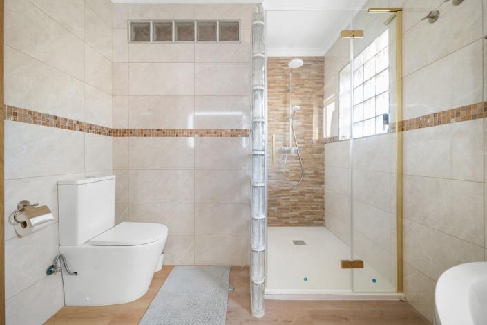 Image No.33-4 Bed House/Villa for sale