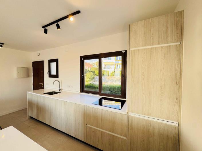 Image No.4-2 Bed Apartment for sale