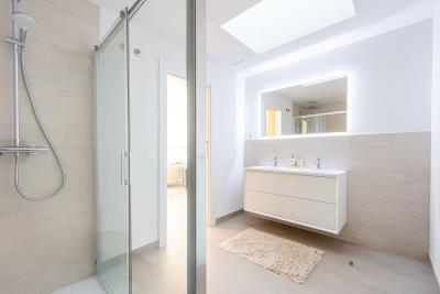 7-aa4cc561180b369757c0bb4af9886cd3