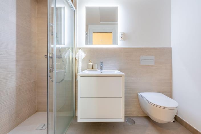 Image No.12-2 Bed Apartment for sale