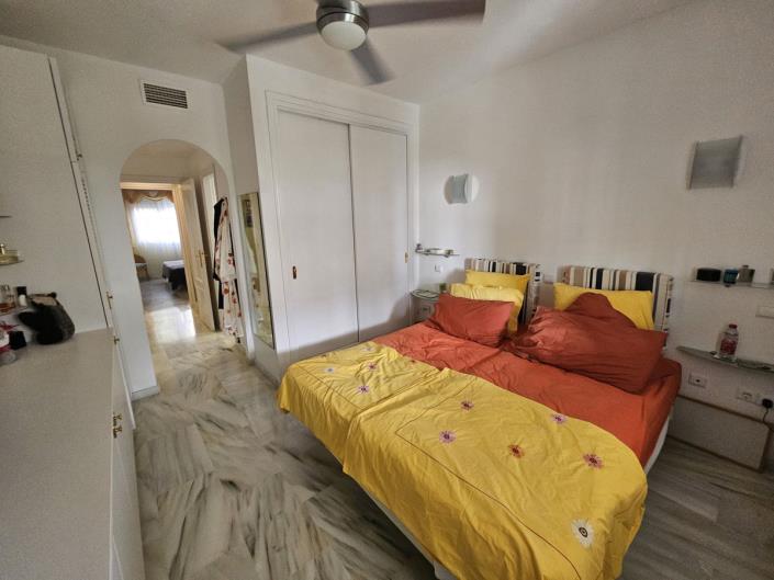 Image No.11-3 Bed Apartment for sale