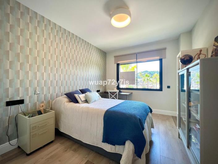 Image No.18-3 Bed Apartment for sale