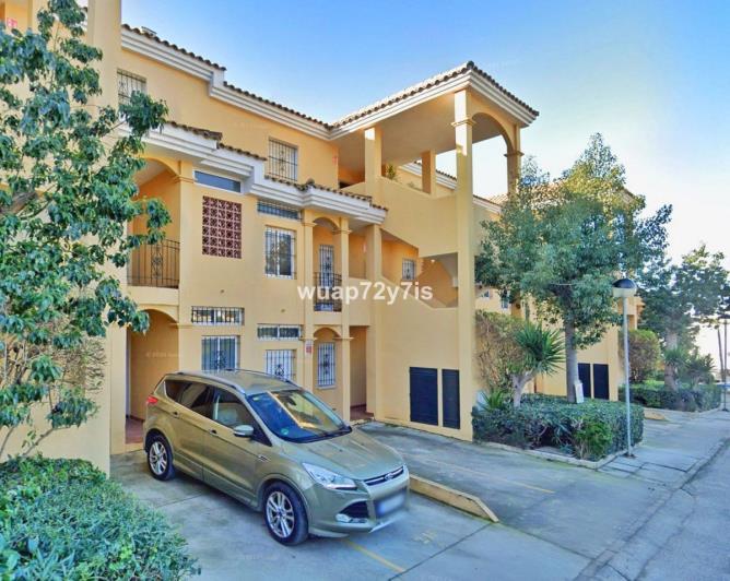 Image No.2-Jumelé de 5 chambres à vendre à Marbella