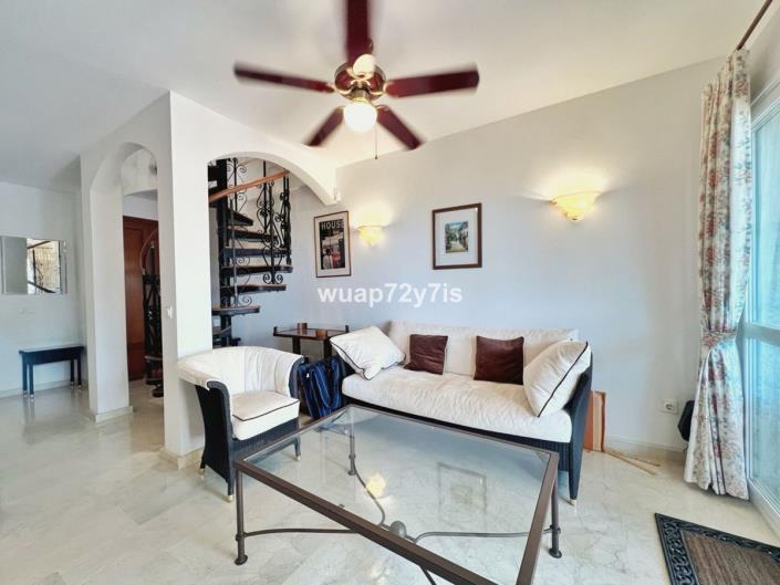 Image No.3-Jumelé de 5 chambres à vendre à Marbella