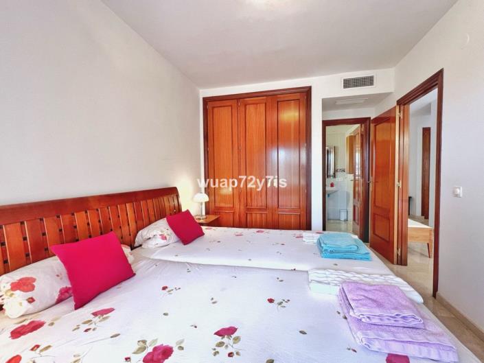 Image No.8-Jumelé de 5 chambres à vendre à Marbella