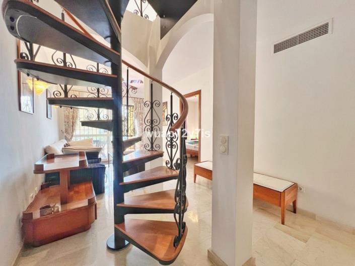 Image No.17-Jumelé de 5 chambres à vendre à Marbella