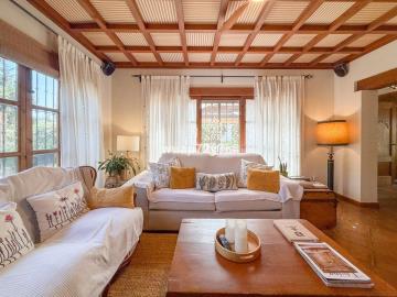 10-bb915d1cb19341576dcdc994b81ab9c5