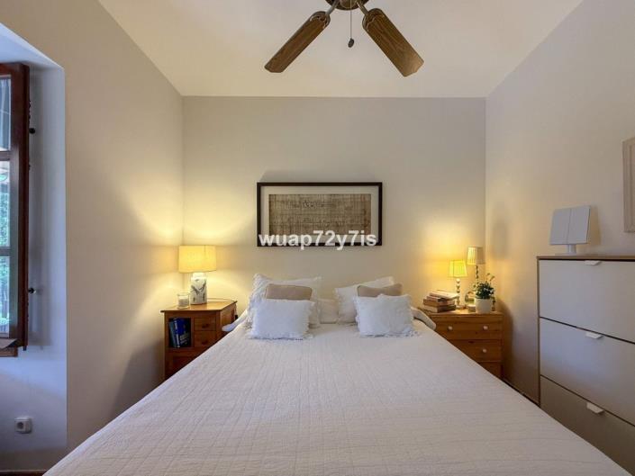 Image No.21-2 Bed Villa for sale