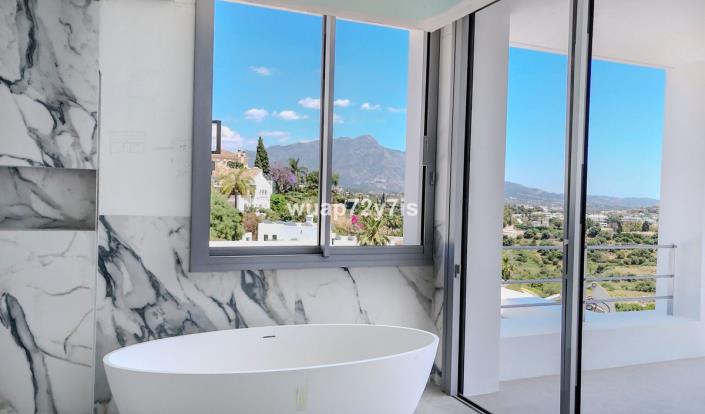 Image No.13-5 Bed Villa for sale