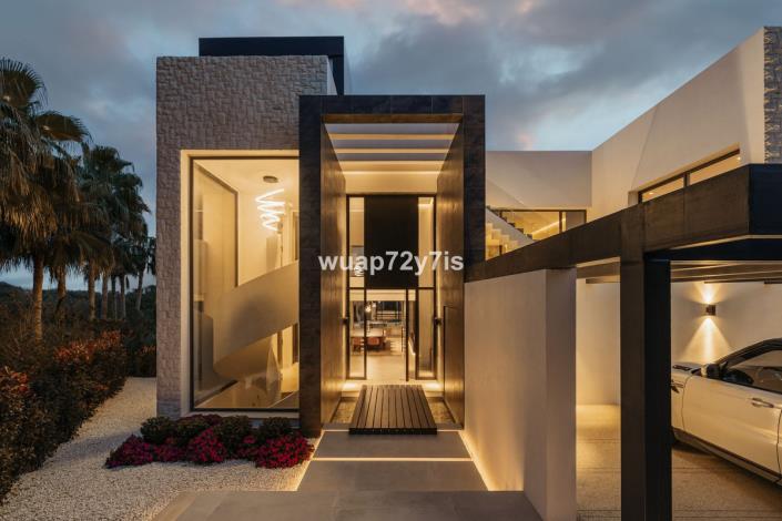 Image No.5-4 Bed House/Villa for sale