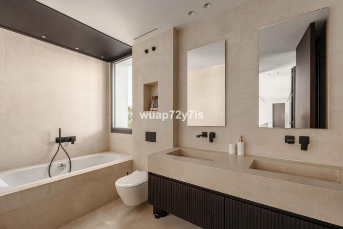 Image No.27-4 Bed House/Villa for sale