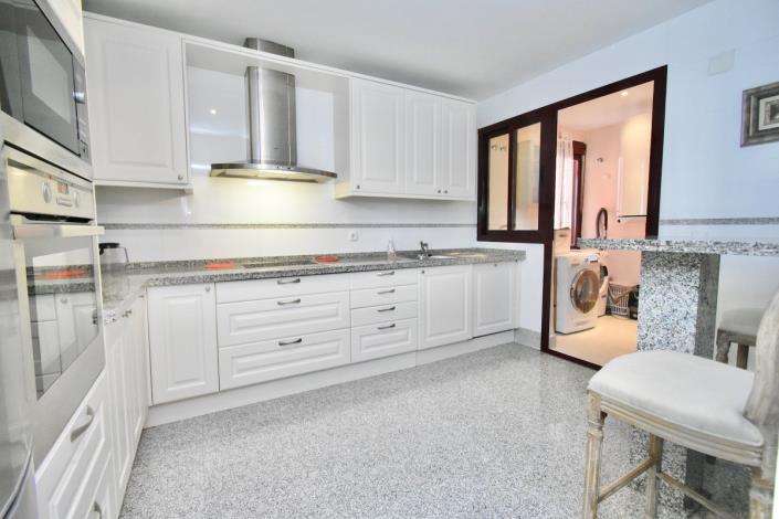 Image No.18-Appartement de 4 chambres à vendre à Fuengirola