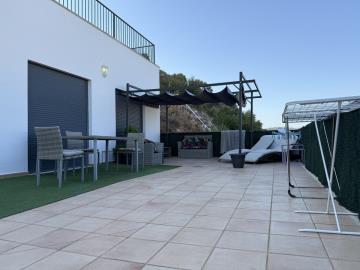 7-aa4cc561180b369757c0bb4af9886cd3