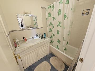 9-467d0cee5b725f3ef65f102a0c2e69c0