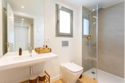 2-5bd7b9d04b45e33852eaf0ec6670150d