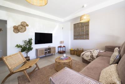 16-ec67b526875bf0124b6ce4328a754439