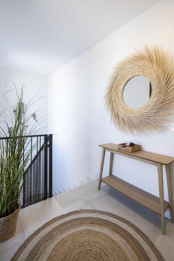 Image No.8-3 Bed Townhouse for sale