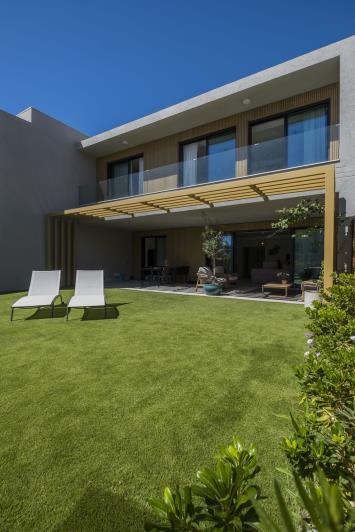 Image No.14-3 Bed Townhouse for sale