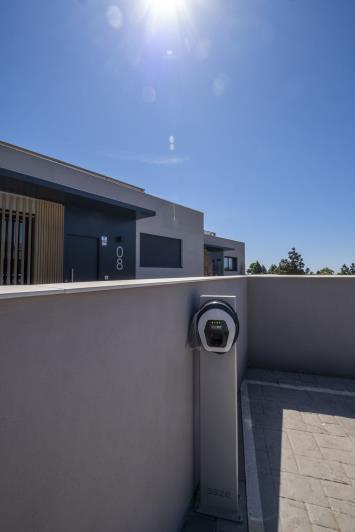 Image No.22-3 Bed Townhouse for sale