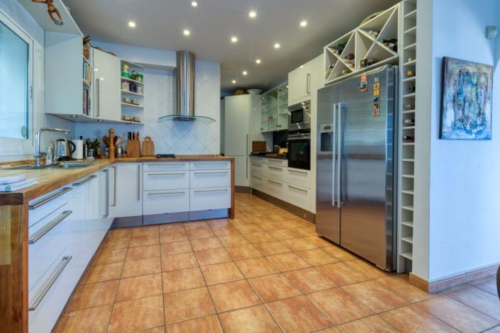 Image No.4-Villa de 4 chambres à vendre à Mijas