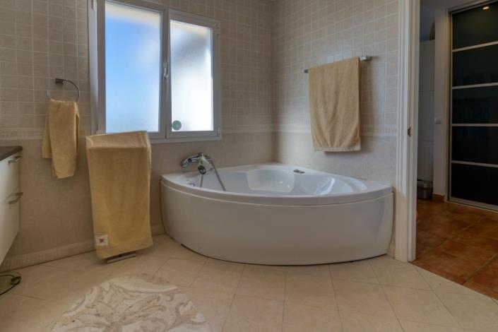 Image No.34-Villa de 4 chambres à vendre à Mijas