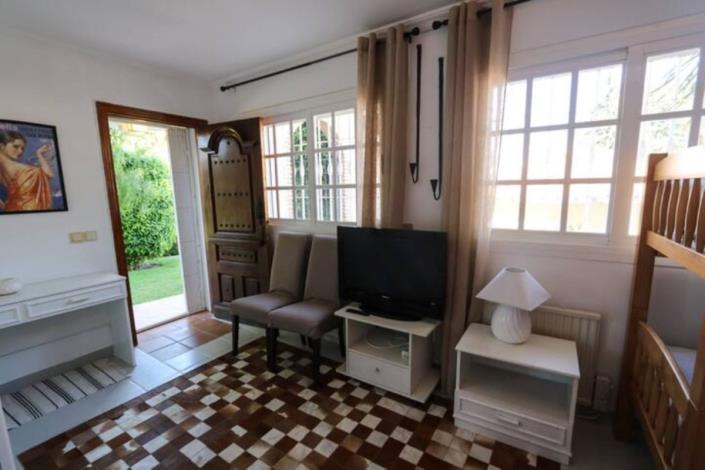 Image No.16-5 Bed Villa / Detached for sale