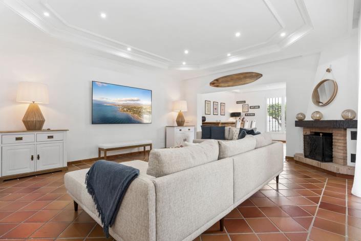 Image No.4-Villa de 5 chambres à vendre à Las Chapas