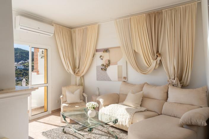 Image No.5-3 Bed Townhouse for sale