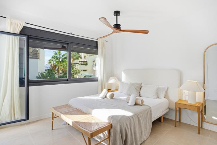 Image No.5-3 Bed Townhouse for sale