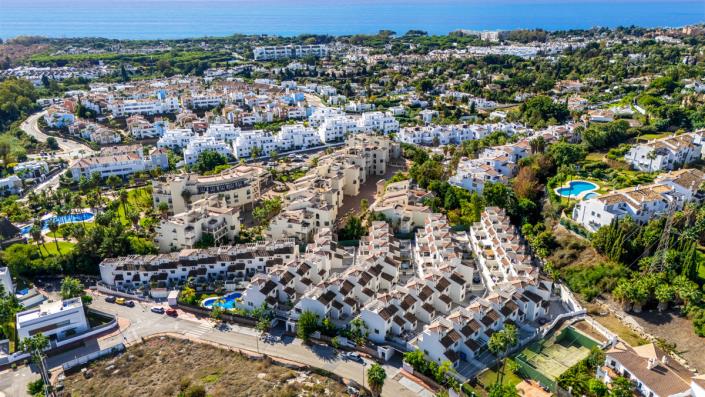 Image No.9-3 Bed Townhouse for sale