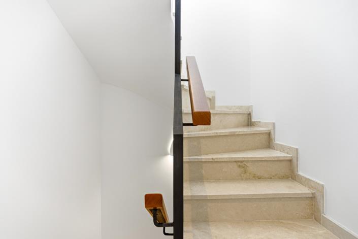 Image No.27-3 Bed Townhouse for sale