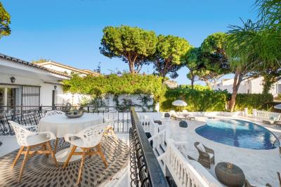 8-e64a9055bba3e77ac8aca3b893cdf826