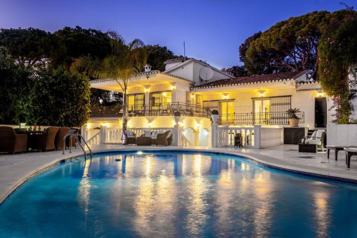 Image No.49-6 Bed Villa for sale